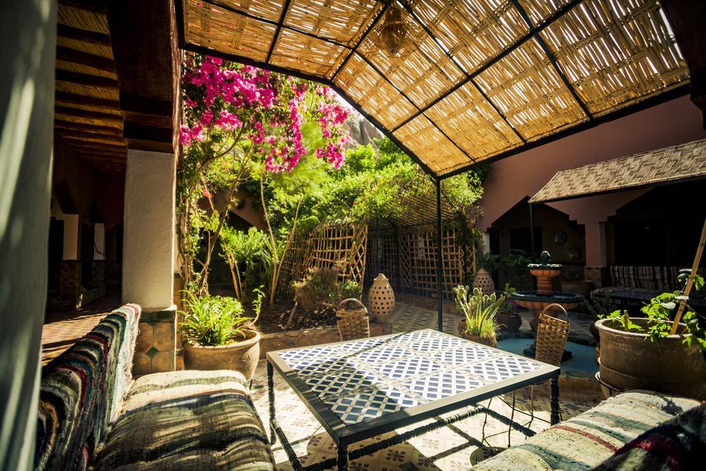 לינה וארוחת בוקר Fint La Terrasse Des Delices מראה חיצוני תמונה